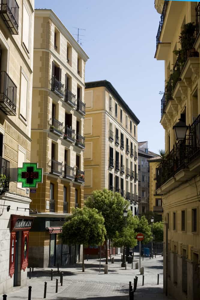 Lavapies kvarteret i Madrid - Spanien
