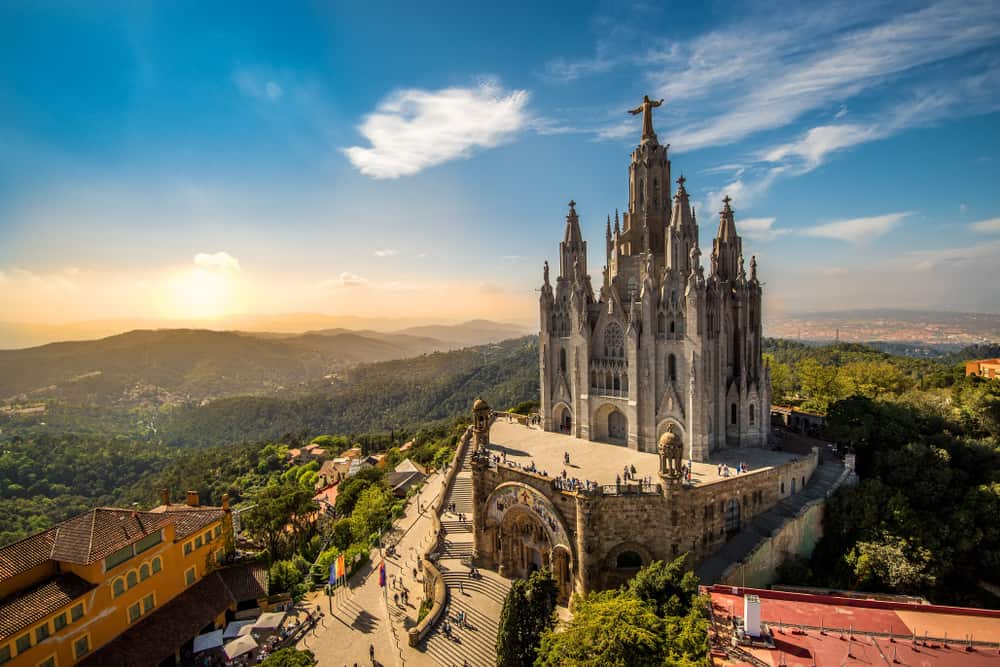 Temple de Sagrat Cor i Barcelona